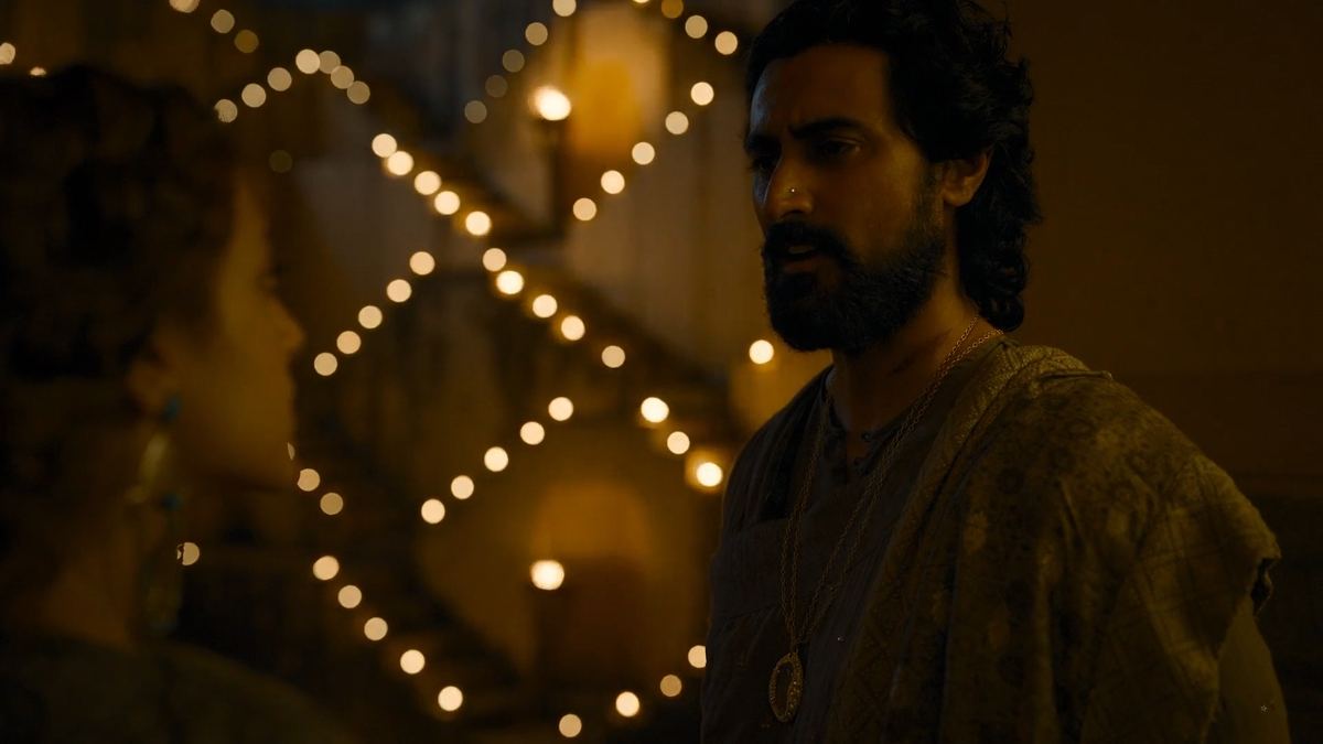 One Lamp per Step — The Empire, lighting breakdown frame